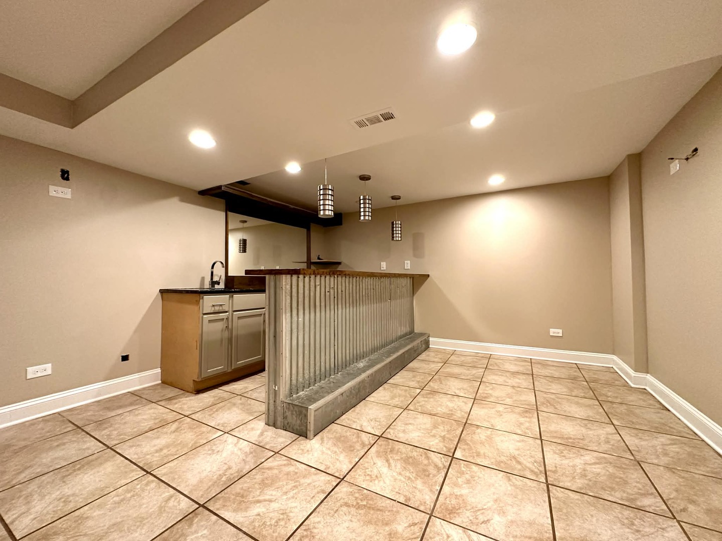 2322 Joppa Avenue, Zion, IL 60099