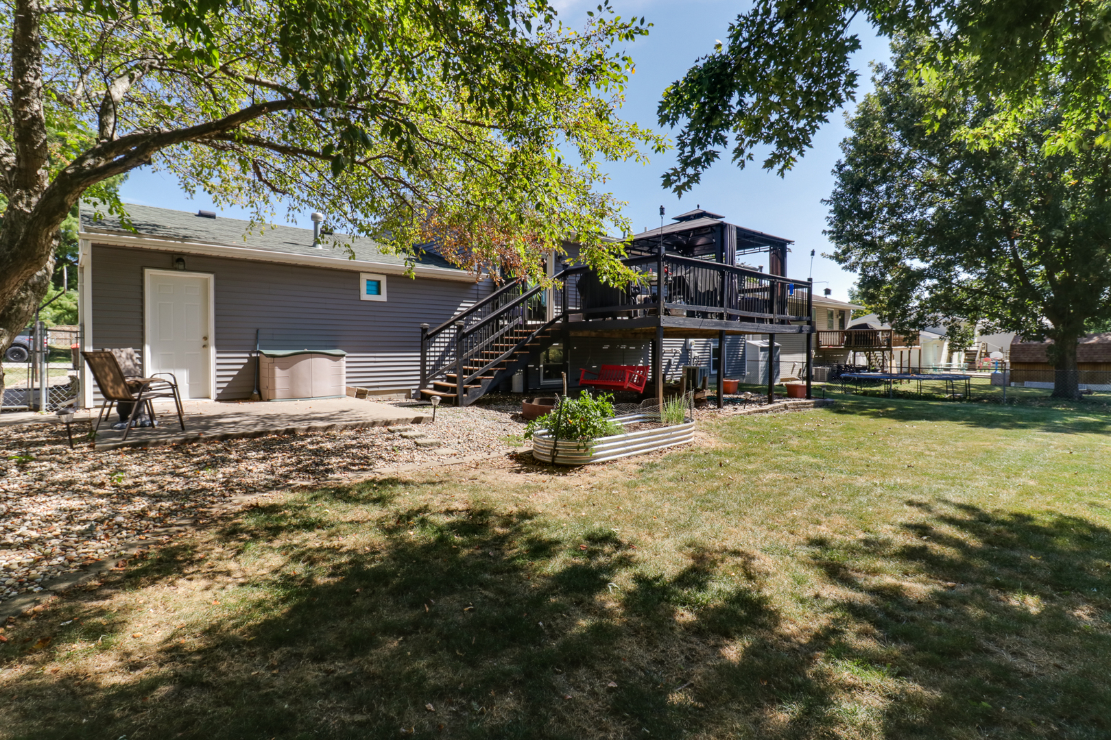 702 Arrowhead Lane, Heyworth, IL 61745