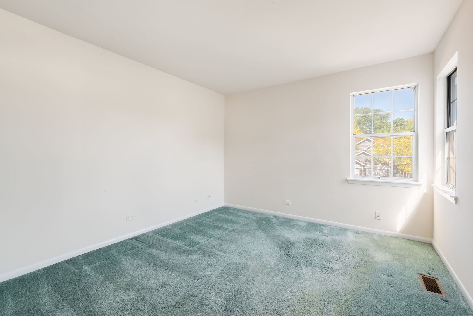 1285 Cranbrook Drive, Schaumburg, IL 60193