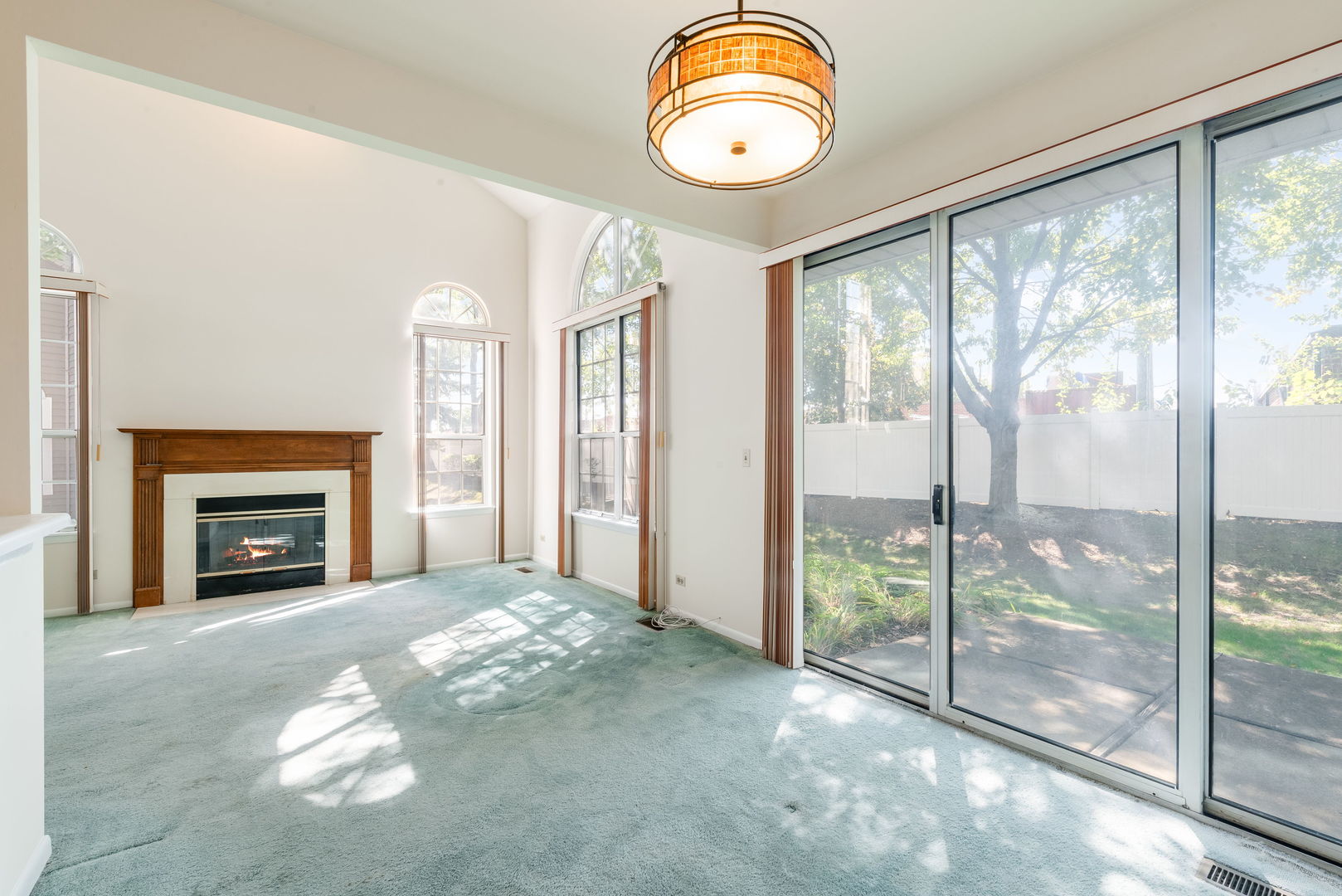 1285 Cranbrook Drive, Schaumburg, IL 60193