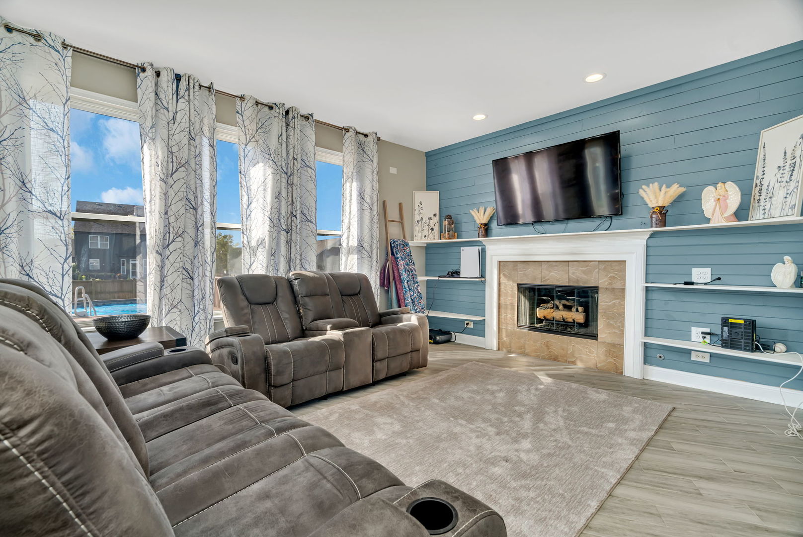 8304 Coop Avenue, Joliet, IL 60431