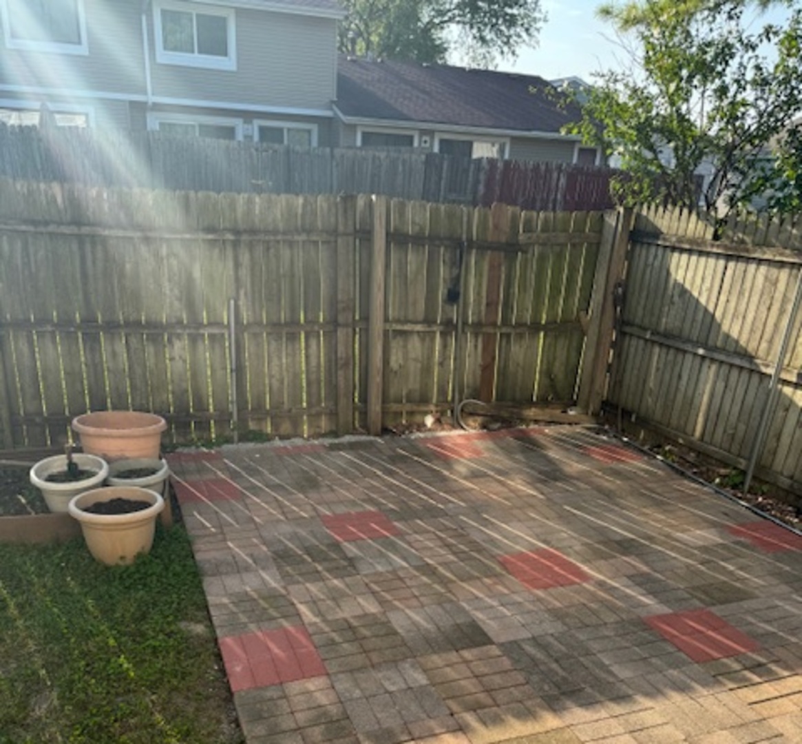 1135 Williamsburg Road, Country Club Hills, IL 60478