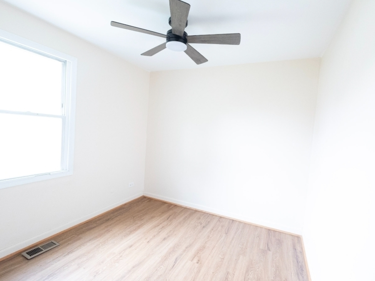 1135 Williamsburg Road, Country Club Hills, IL 60478