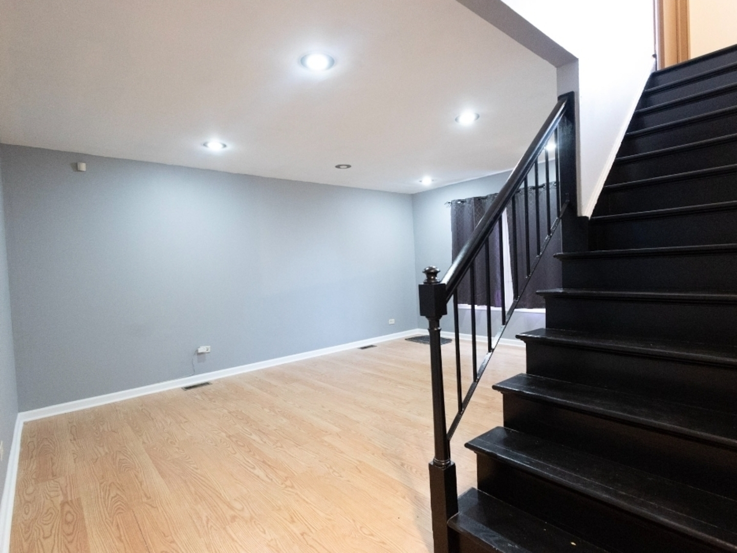 1135 Williamsburg Road, Country Club Hills, IL 60478