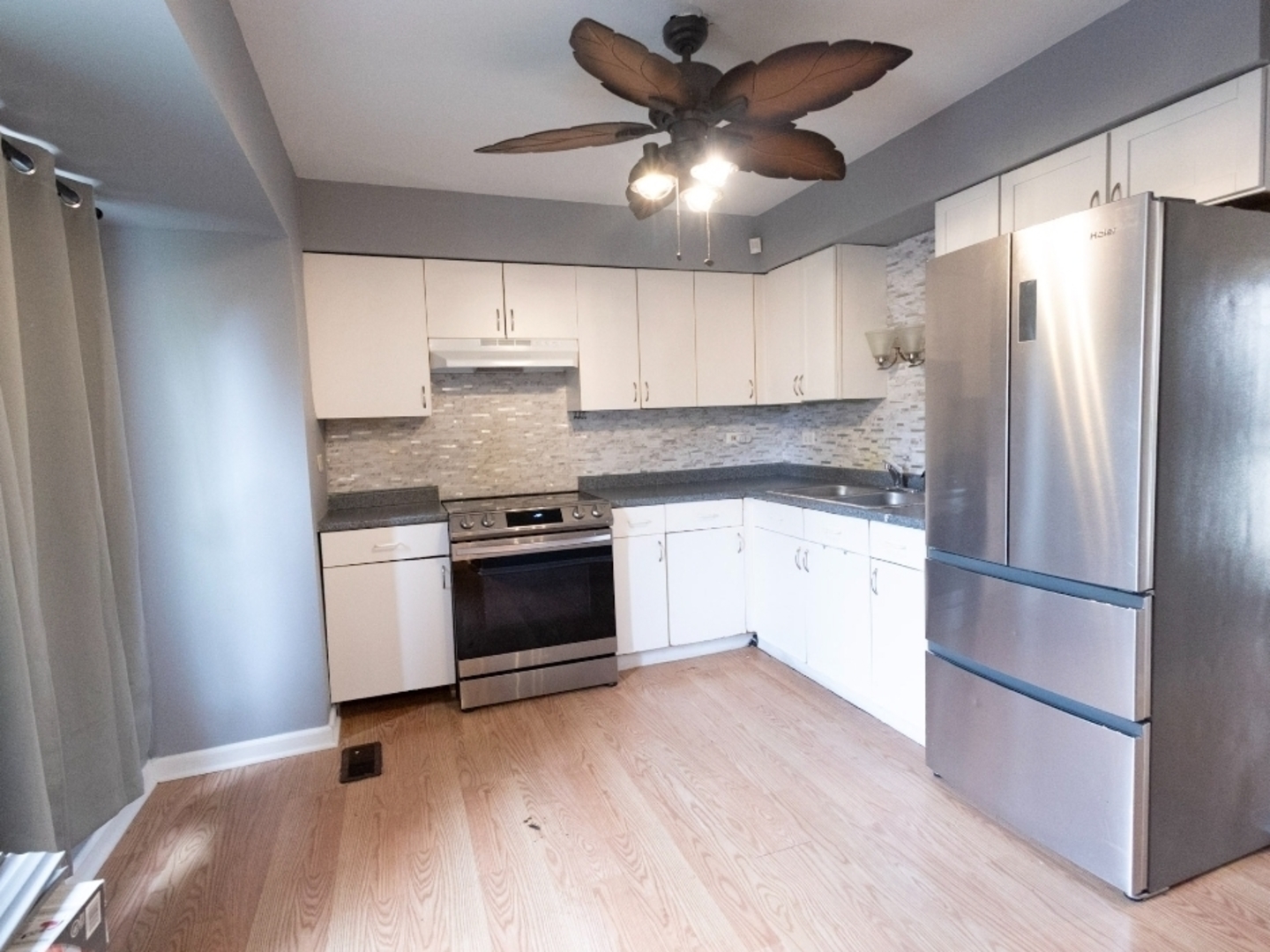 1135 Williamsburg Road, Country Club Hills, IL 60478