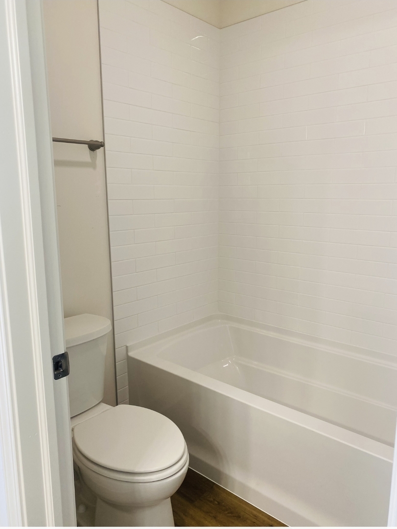 852 Timber Oak Lane, Yorkville, IL 60560