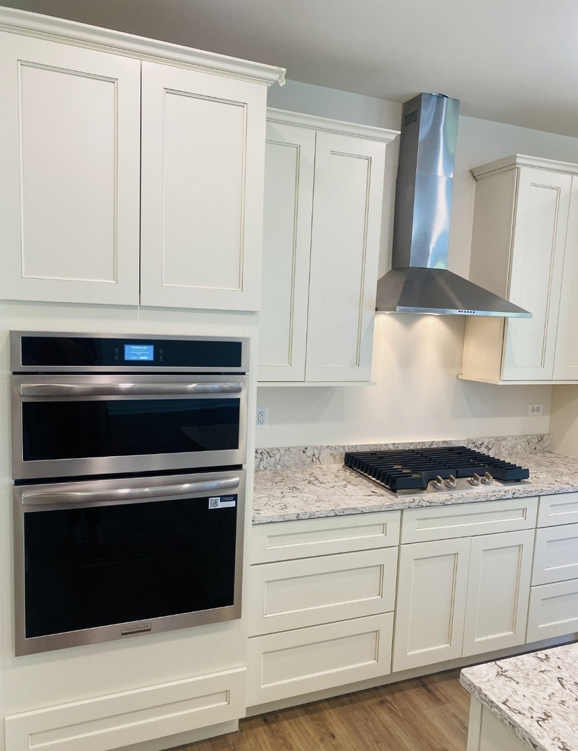 852 Timber Oak Lane, Yorkville, IL 60560