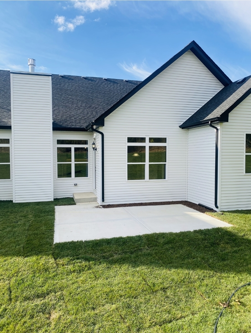 852 Timber Oak Lane, Yorkville, IL 60560