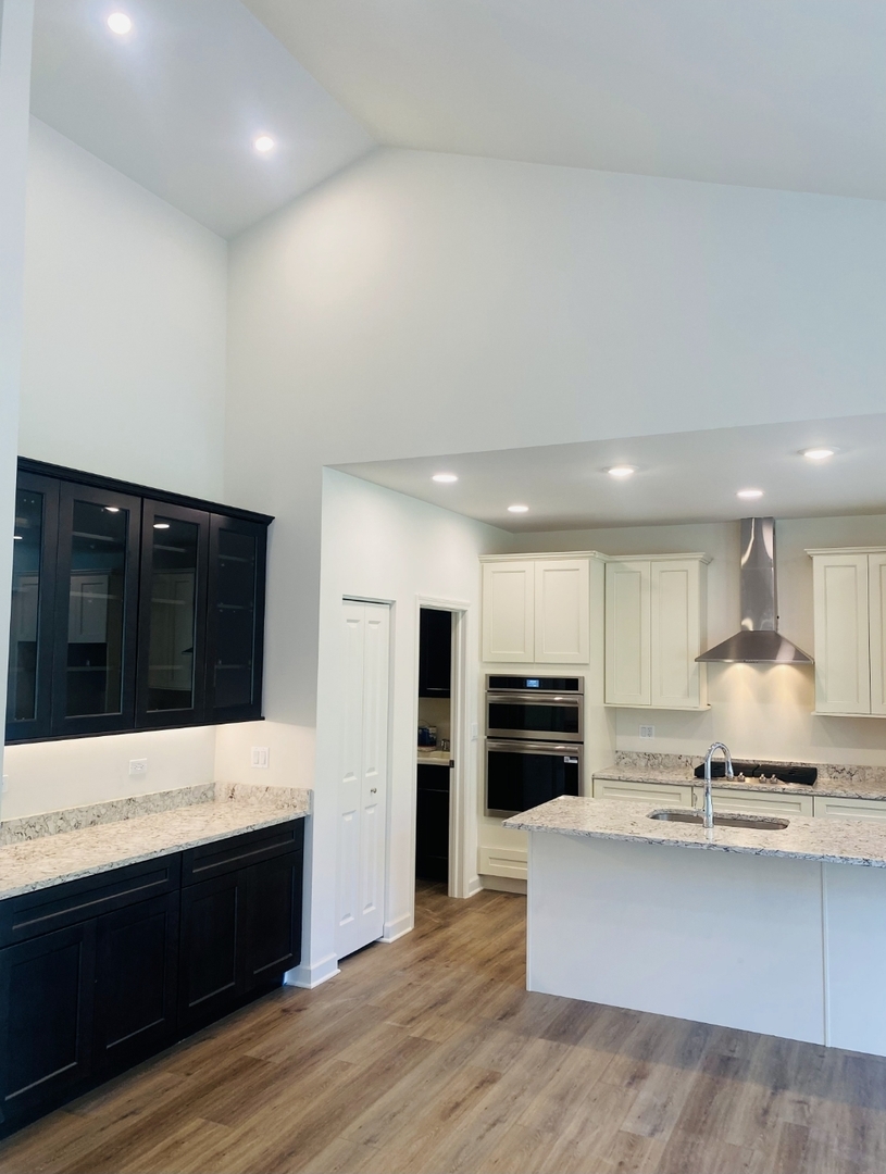 852 Timber Oak Lane, Yorkville, IL 60560