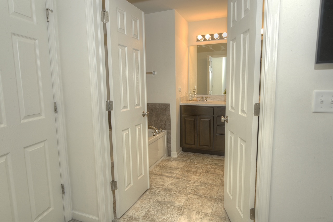 533 Town Center Boulevard, Gilberts, IL 60136