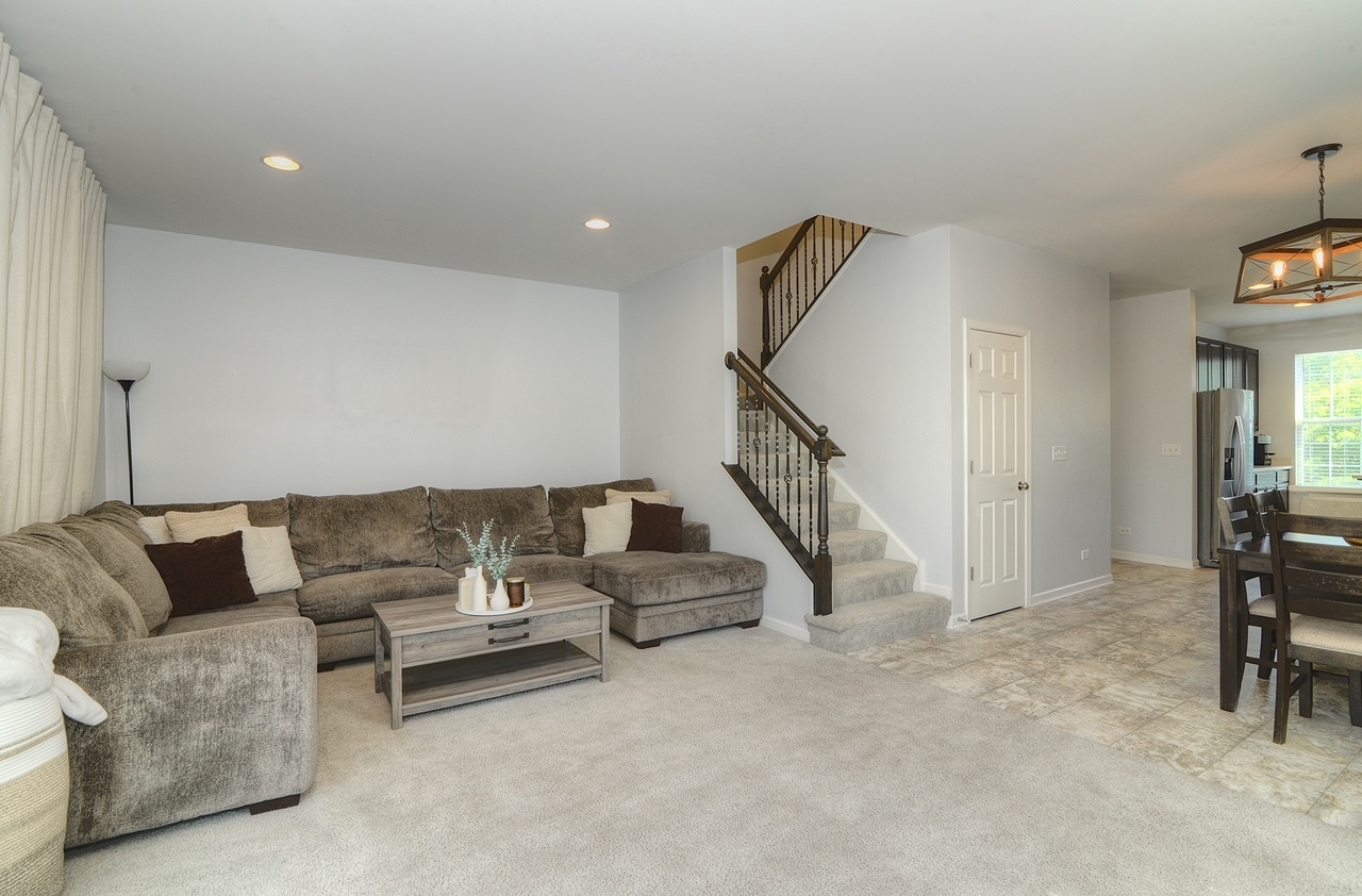 533 Town Center Boulevard, Gilberts, IL 60136