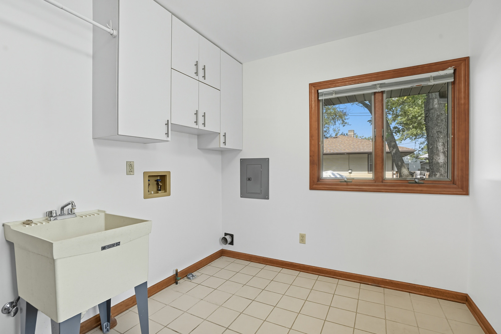 10919 Huron Street, Cedar Lake, IN 46303