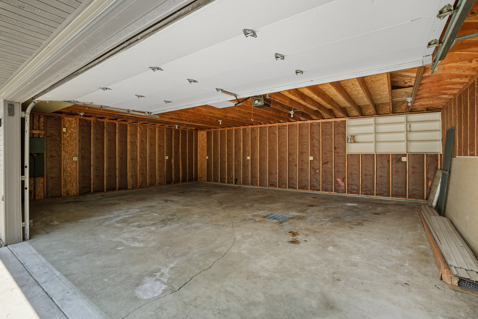 10919 Huron Street, Cedar Lake, IN 46303