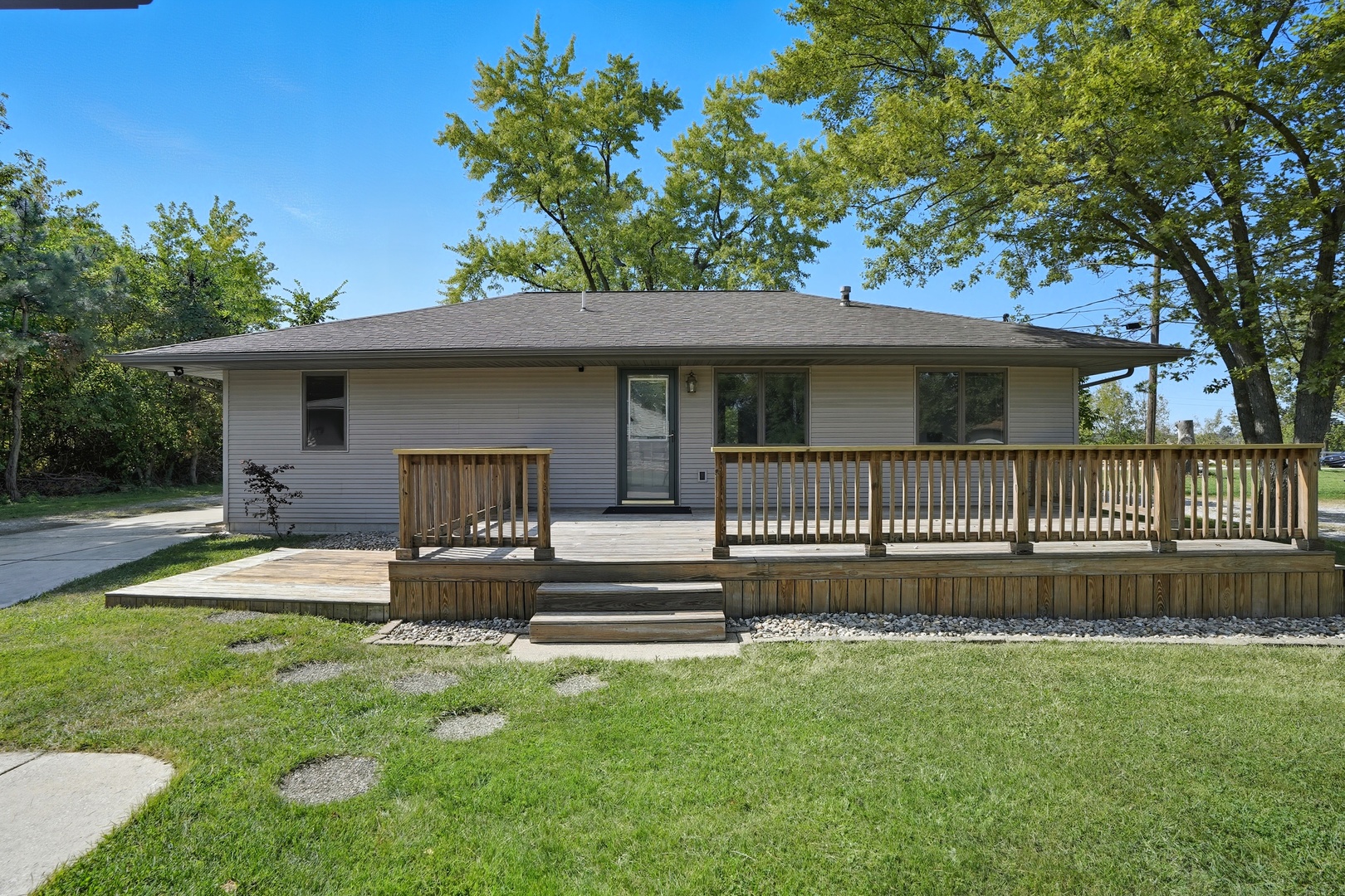 10919 Huron Street, Cedar Lake, IN 46303