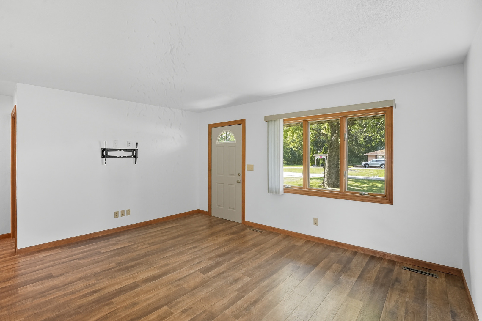 10919 Huron Street, Cedar Lake, IN 46303