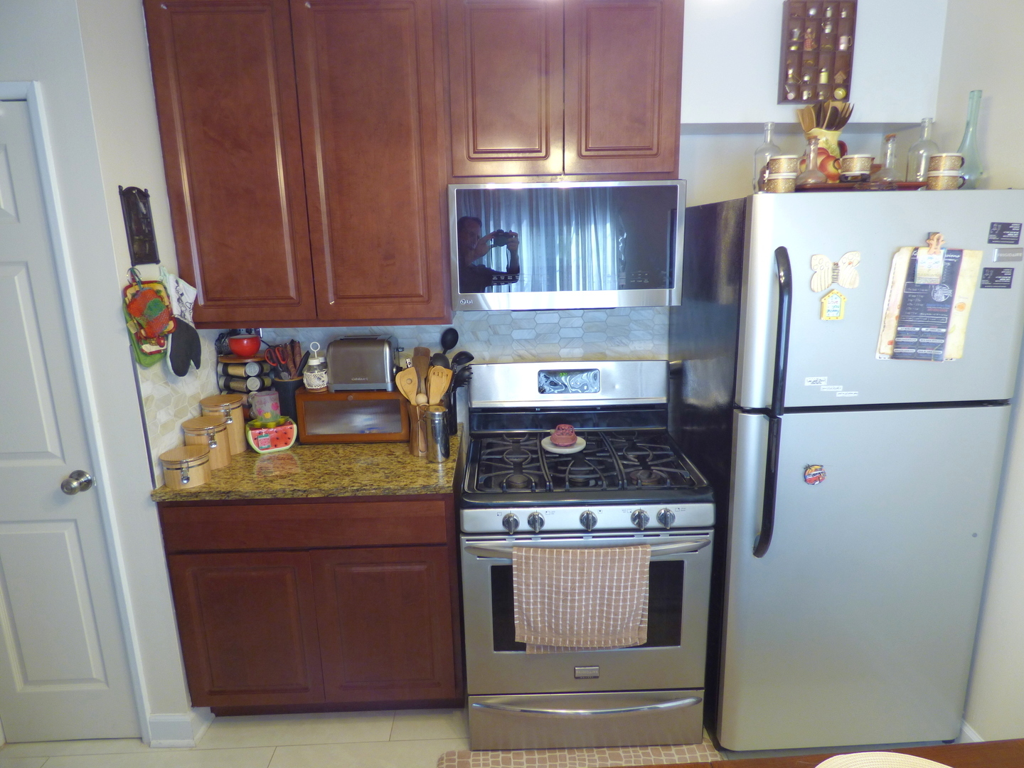 10077 Frontage Road #F, Skokie, IL 60077