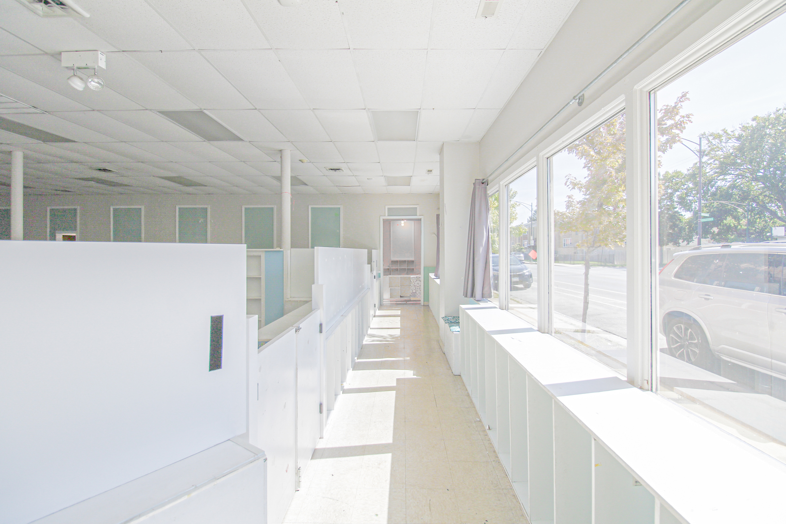 5897 N Elston Avenue, Chicago, IL 60646