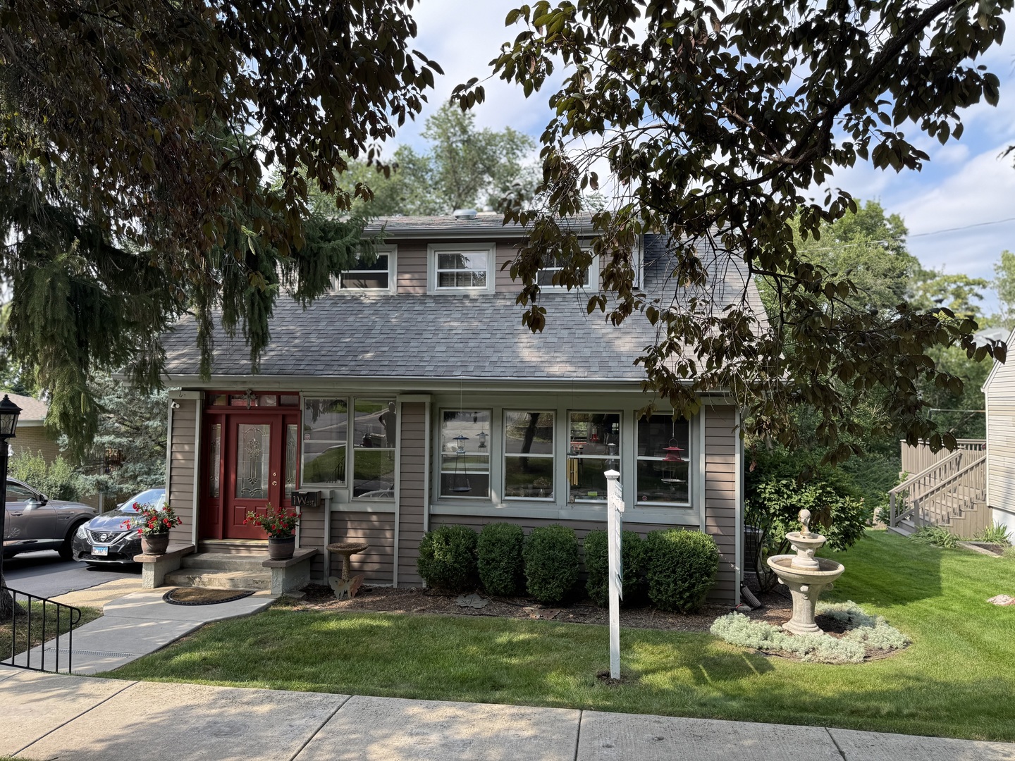 1 W Division Street, Lemont, IL 60439