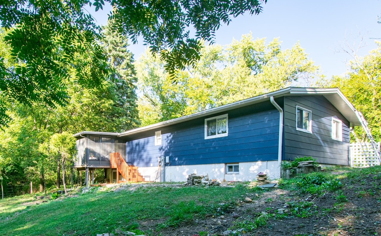 105 N Sumac Avenue, McHenry, IL 60051