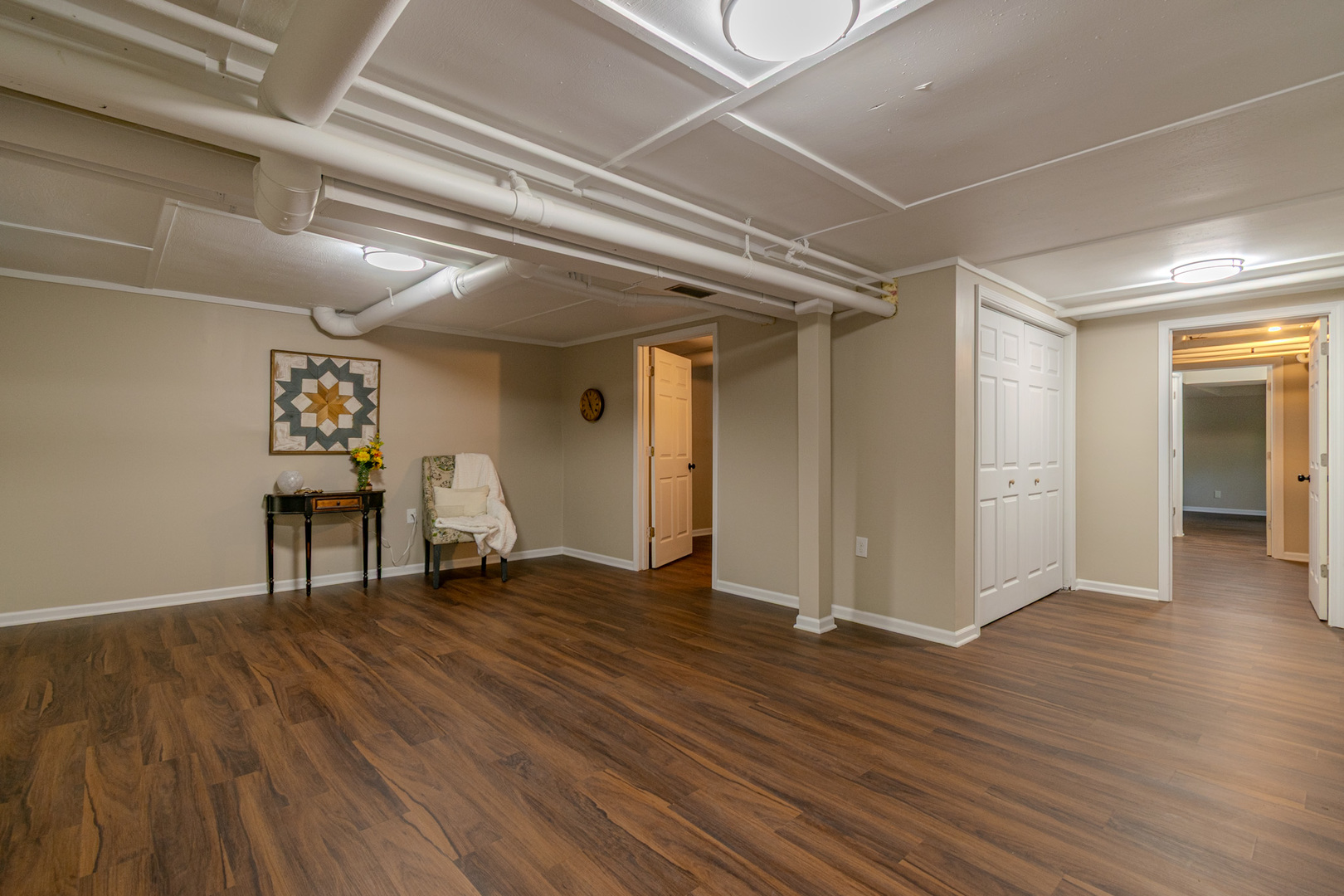 105 N Sumac Avenue, McHenry, IL 60051