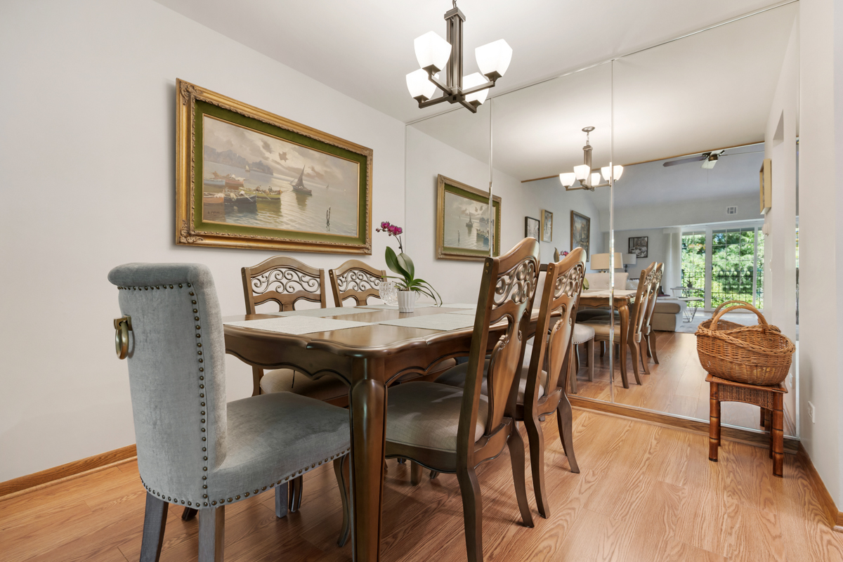 540 Biesterfield Road #309, Elk Grove Village, IL 60007
