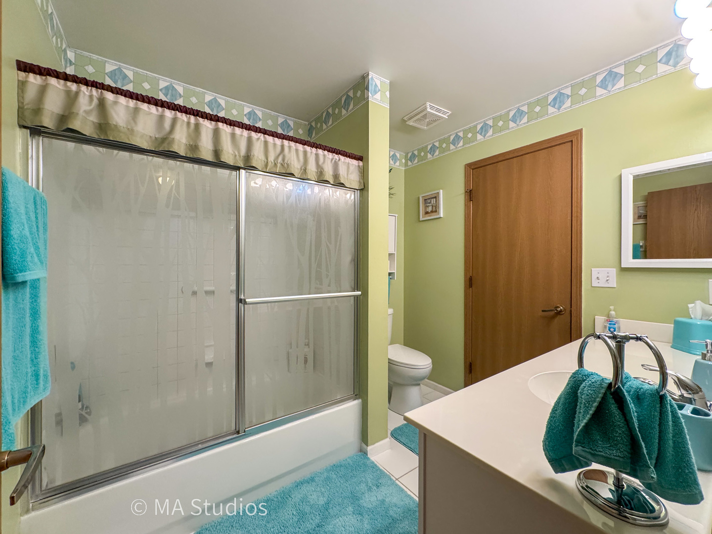 21730 Ivanhoe Trail, Plainfield, IL 60544