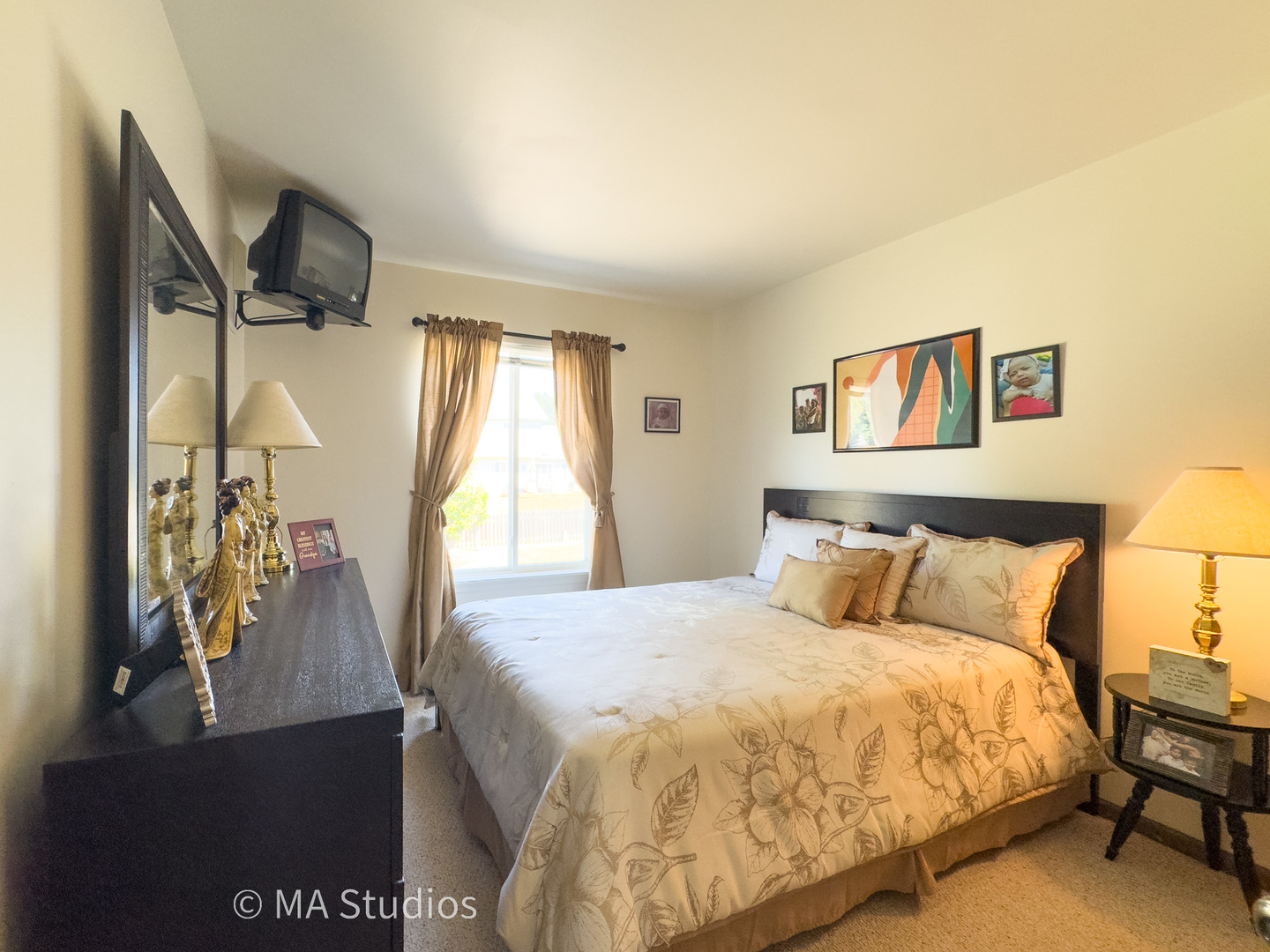 21730 Ivanhoe Trail, Plainfield, IL 60544