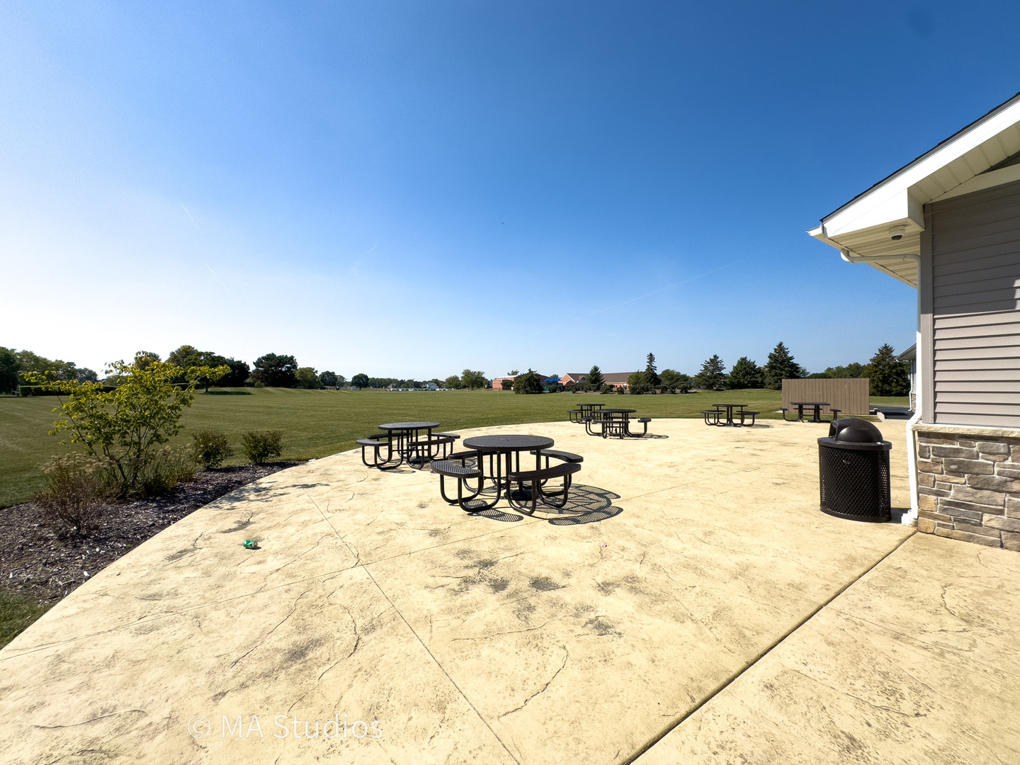 21730 Ivanhoe Trail, Plainfield, IL 60544