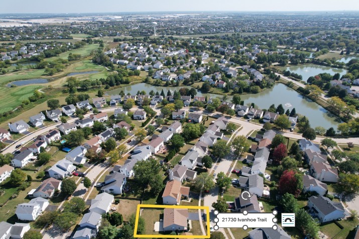 21730 Ivanhoe Trail, Plainfield, IL 60544