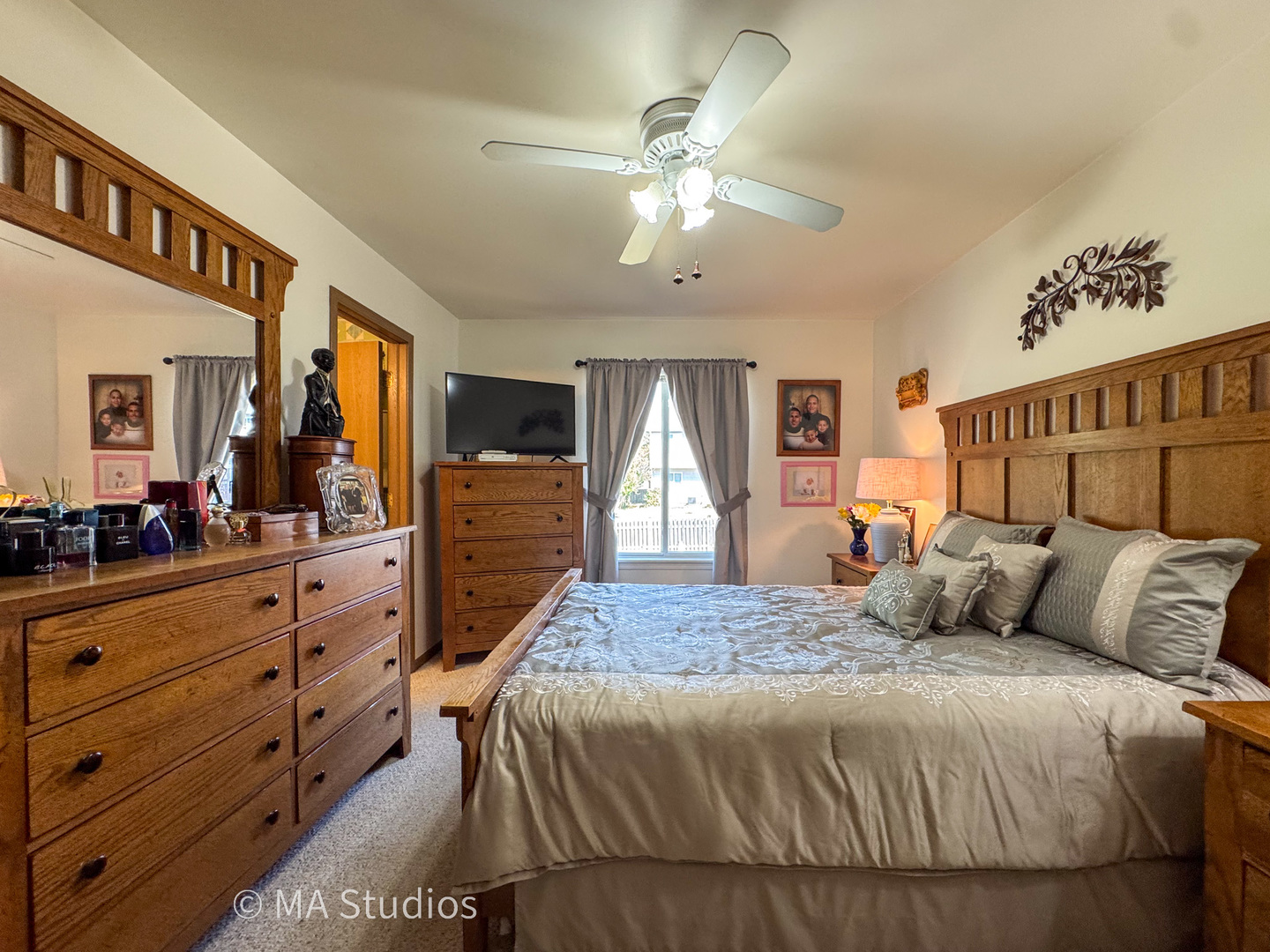 21730 Ivanhoe Trail, Plainfield, IL 60544