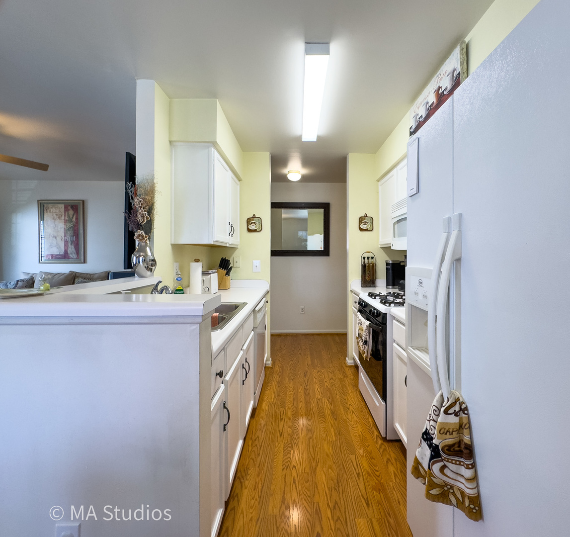 21730 Ivanhoe Trail, Plainfield, IL 60544