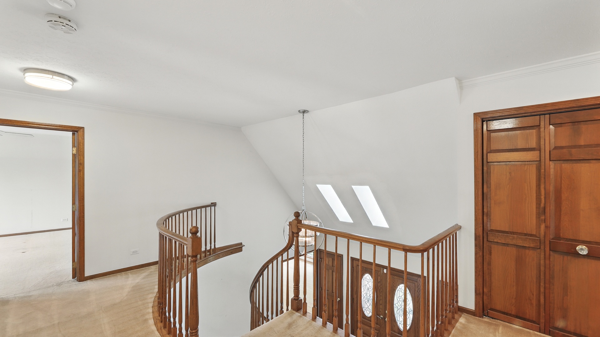 812 Saint Stephens Green, Oak Brook, IL 60523