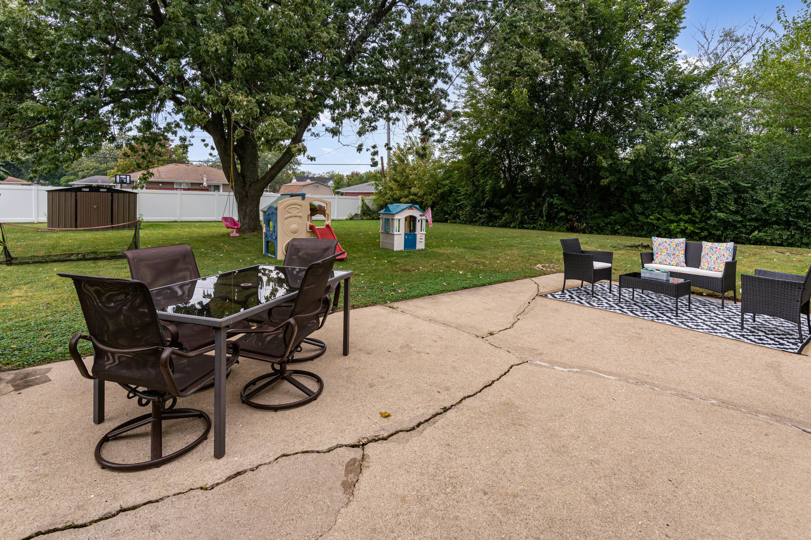 1125 Magnolia Drive, Joliet, IL 60435