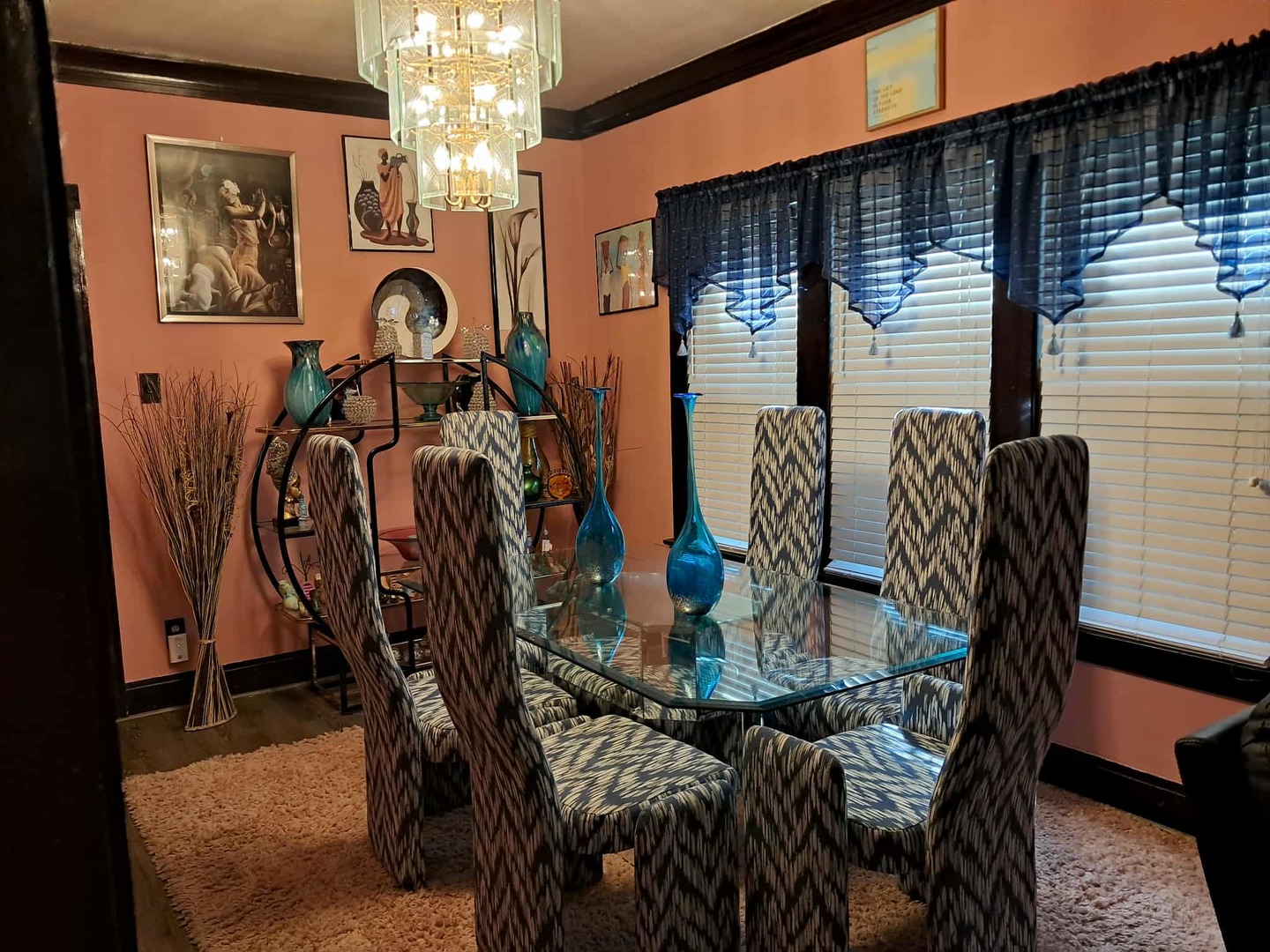 8343 S Cregier Avenue, Chicago, IL 60617