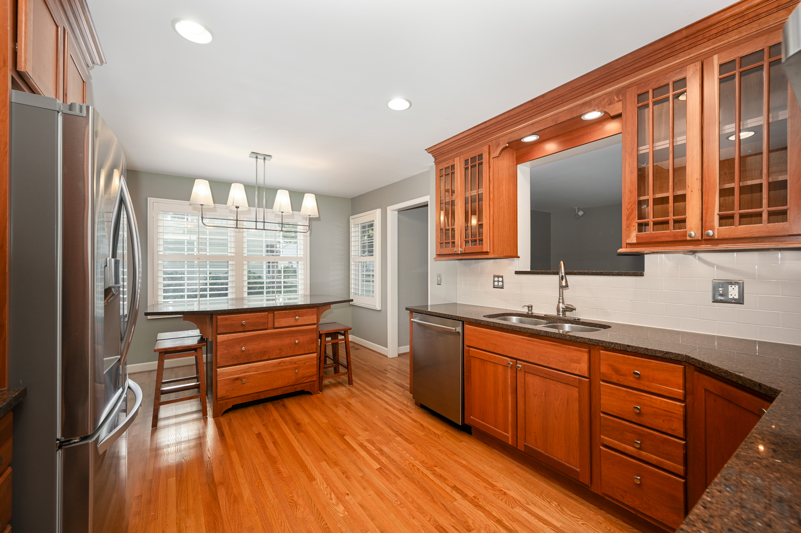 1131 Overton Court, Naperville, IL 60540