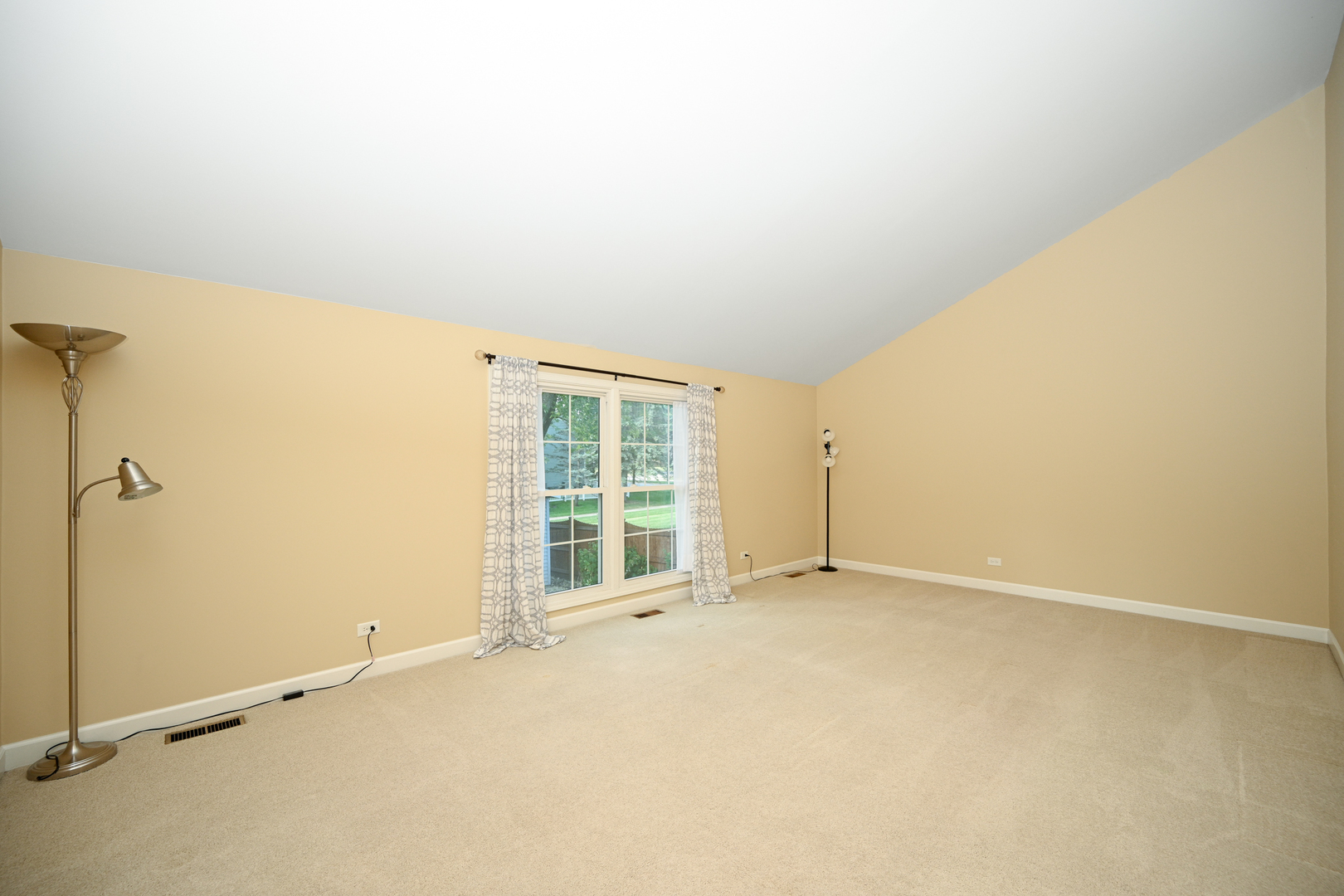 1131 Overton Court, Naperville, IL 60540