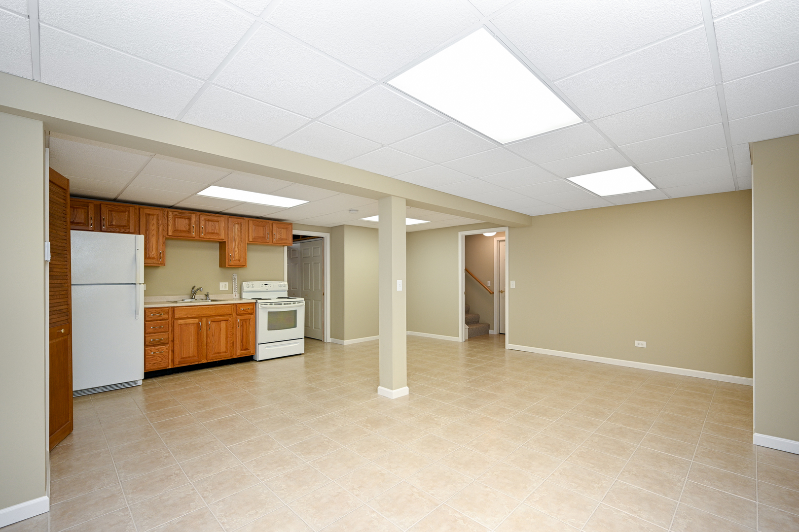 1131 Overton Court, Naperville, IL 60540