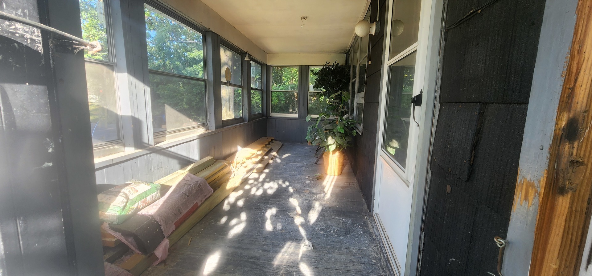 1059 E 80th Street, Chicago, IL 60619