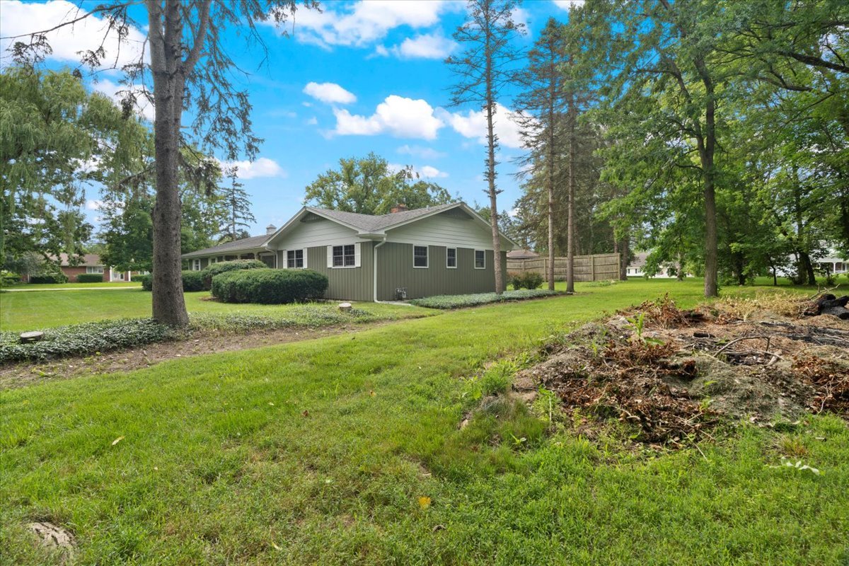 10765 W Liberty Avenue, Beach Park, IL 60099