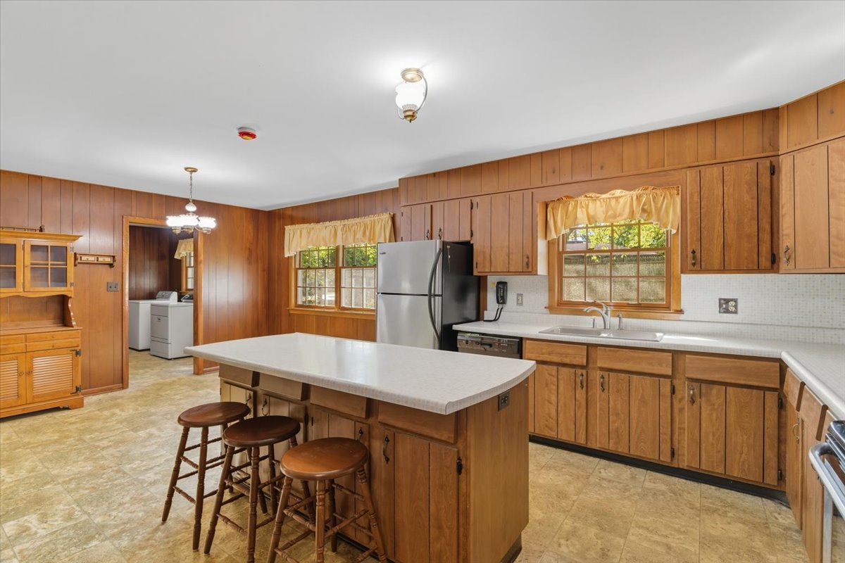 10765 W Liberty Avenue, Beach Park, IL 60099
