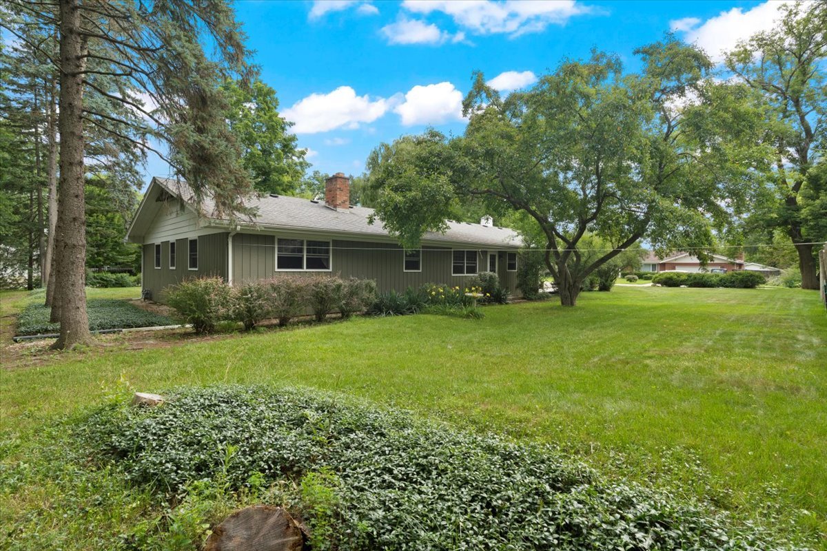 10765 W Liberty Avenue, Beach Park, IL 60099