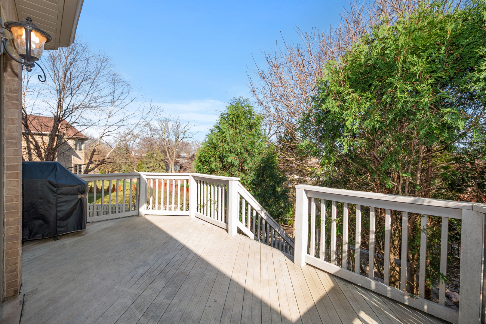 9000 Deerwood Court, Palos Hills, IL 60465