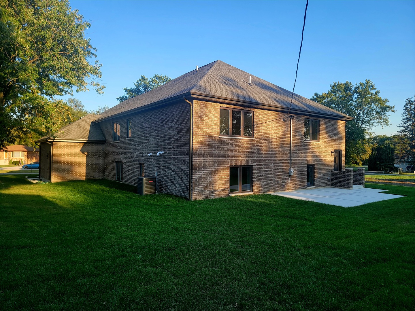 10230 S 83rd Court, Palos Hills, IL 60465