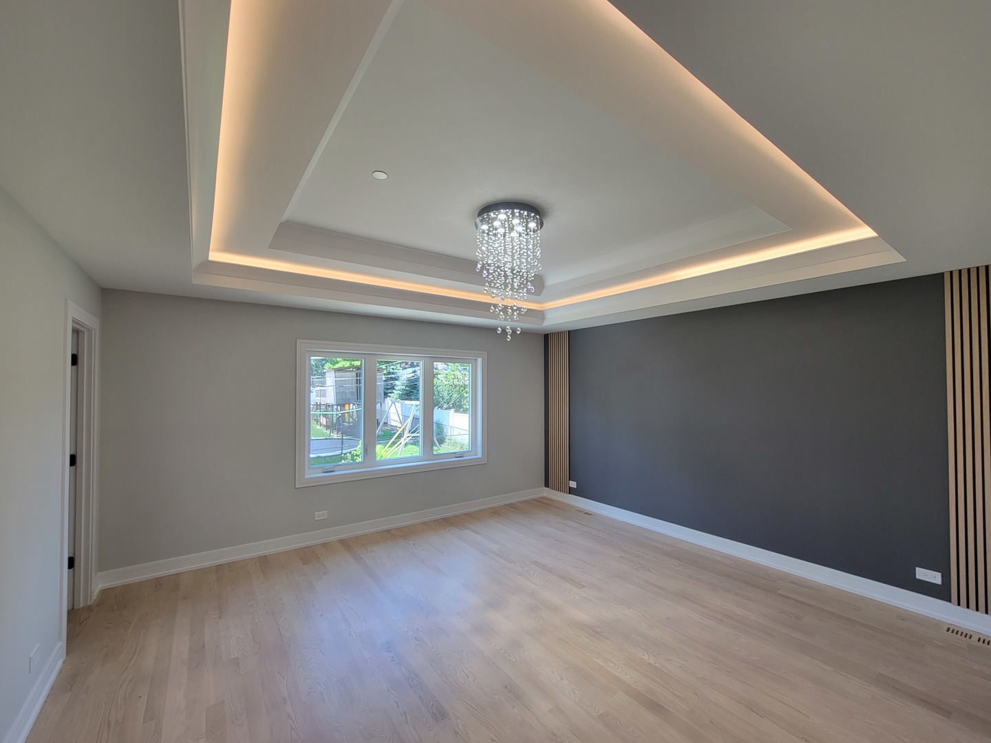 10230 S 83rd Court, Palos Hills, IL 60465