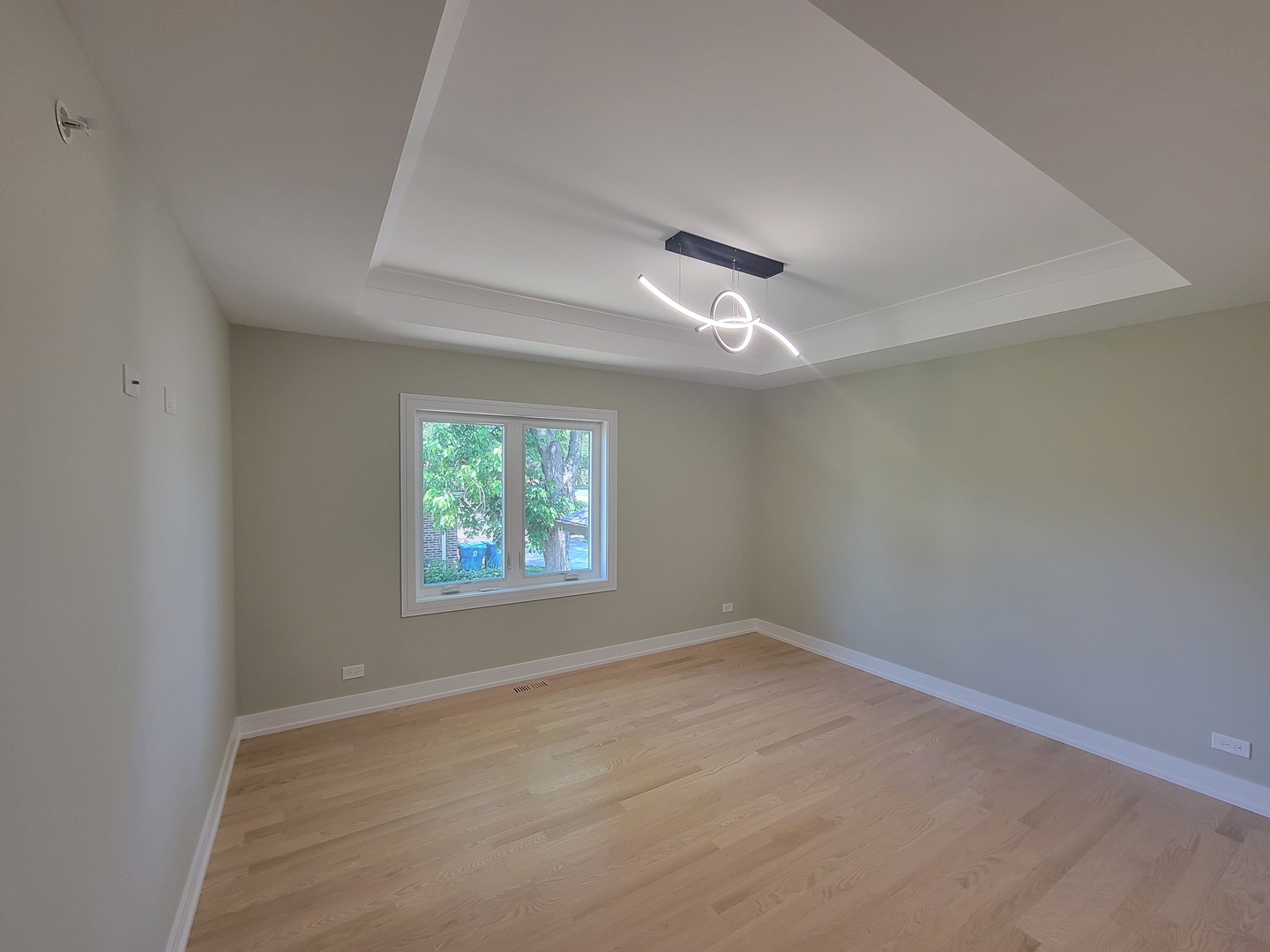 10230 S 83rd Court, Palos Hills, IL 60465