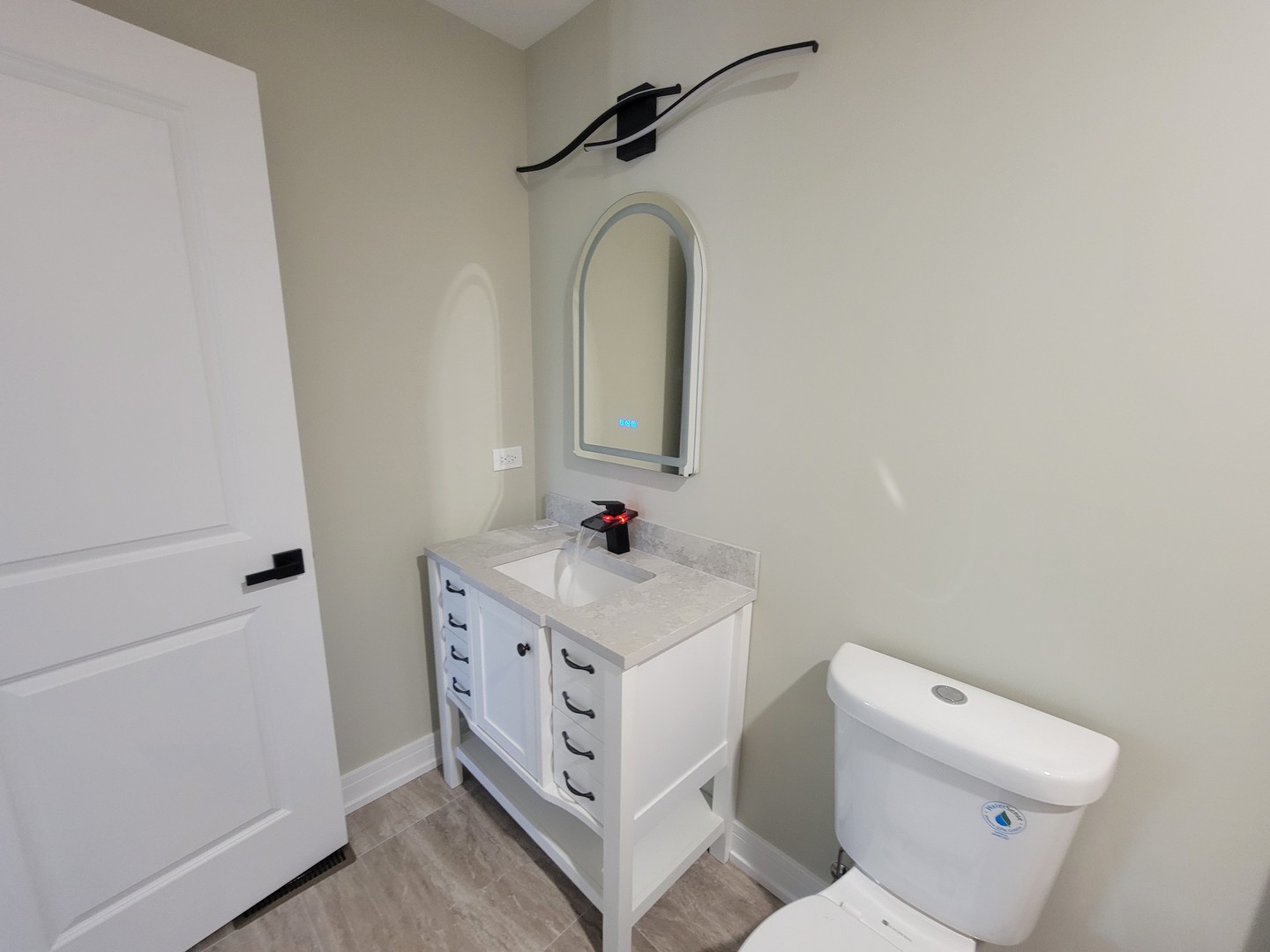 10230 S 83rd Court, Palos Hills, IL 60465