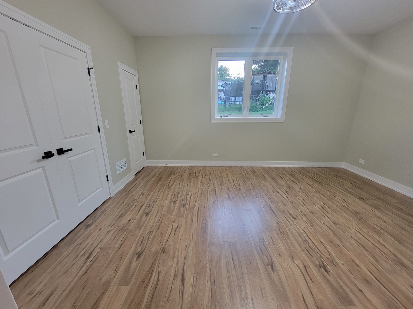 10230 S 83rd Court, Palos Hills, IL 60465