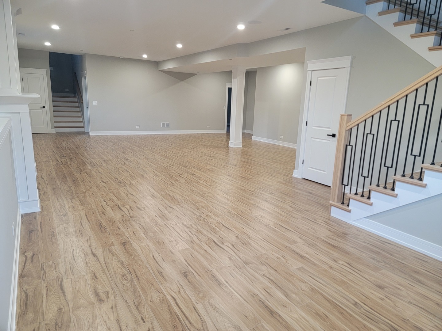 10230 S 83rd Court, Palos Hills, IL 60465