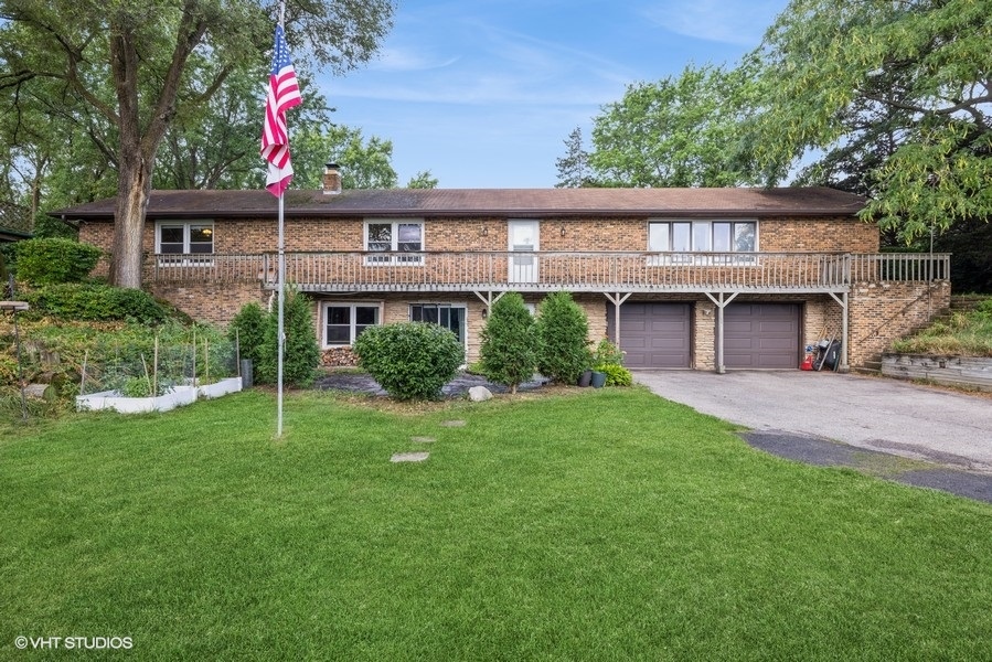 1909 Louise Street, Crystal Lake, IL 60014