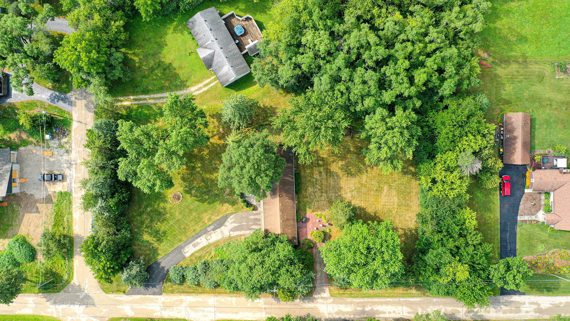 1909 Louise Street, Crystal Lake, IL 60014